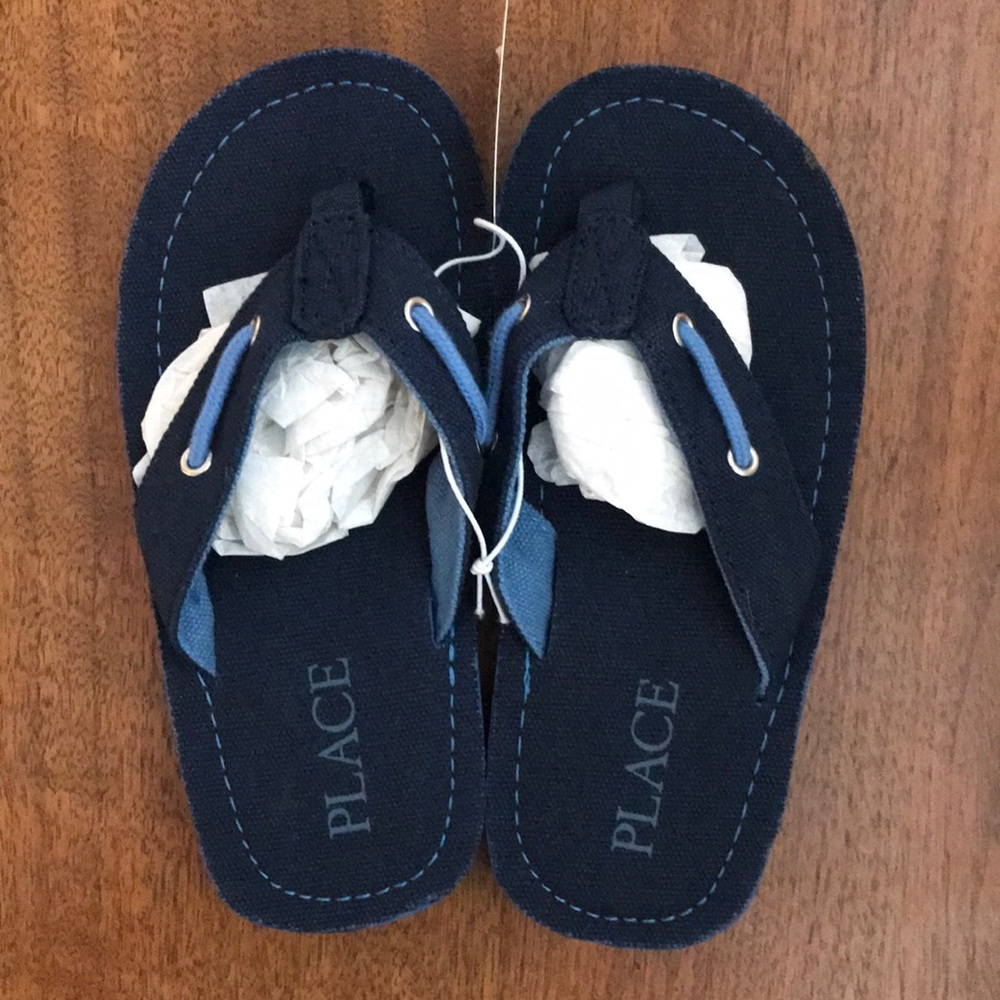 3/$20 NEW The Children’s Place Flip Flops X 3 Pair - Picture 3 of 5